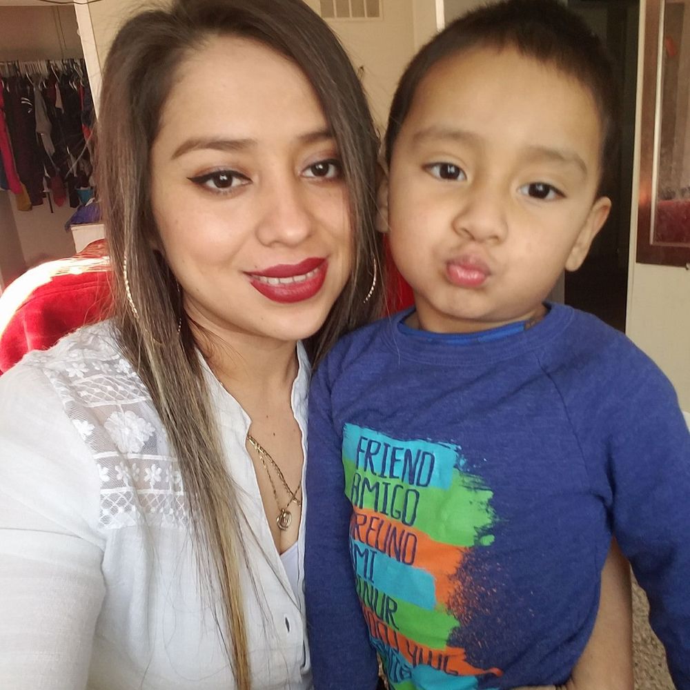 Meet your Posher, Alejandra